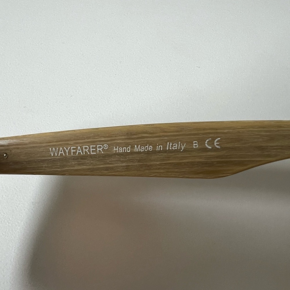 Ray-Ban Wayfarer Wooden Sunglasses. Excellent Condition - Picture 4 of 7